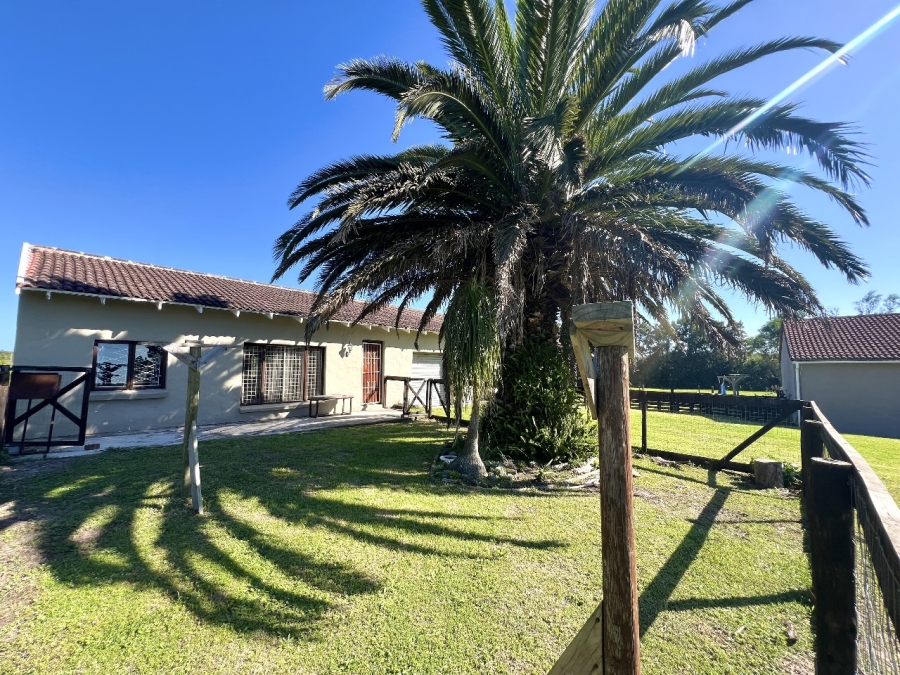 3 Bedroom Property for Sale in Theescombe Eastern Cape